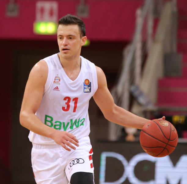 乐部决策的 乐部决策的