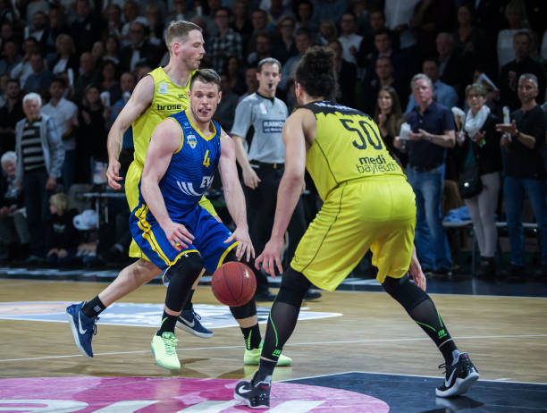 依然需要一 依然需要一