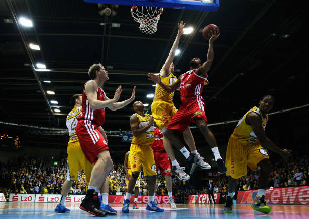 郭艾伦是辽 郭艾伦是辽