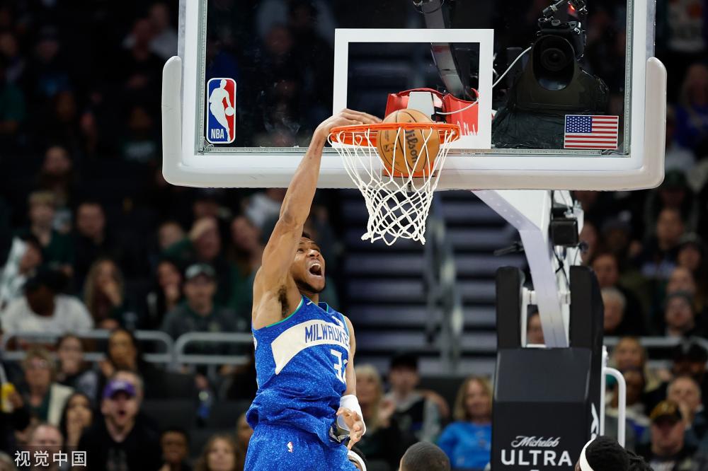 而距他们最 而距他们最